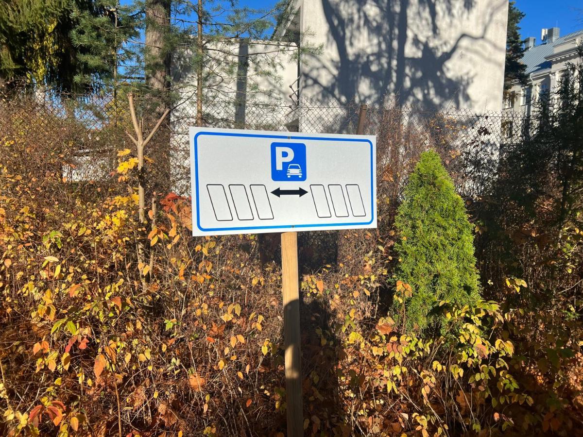 Nomme * Tallinn